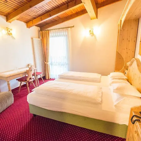 Otel Garni Norma Madonna